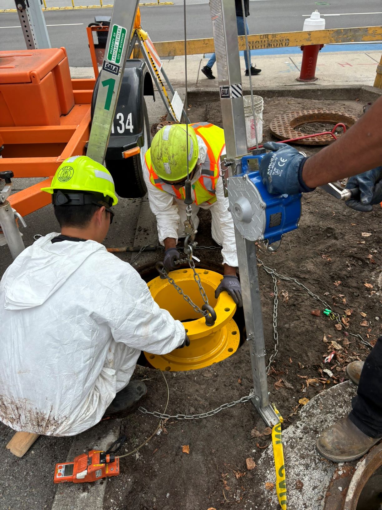 City works looking at sewer