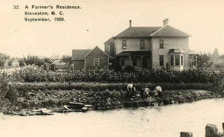 A sepia toned photo of London Farm in 1908