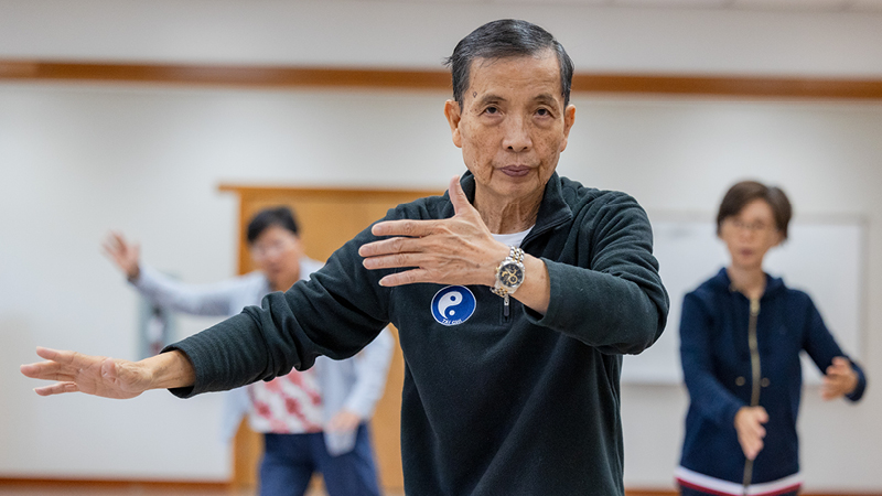 A senior practicing Tai Chi
