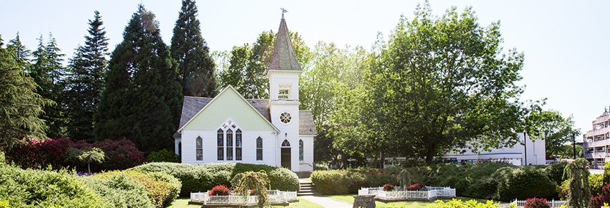 View of Minoru Chapel and garden