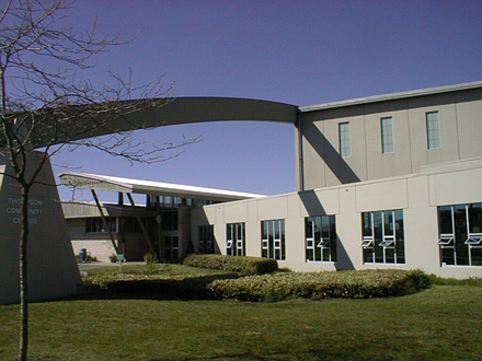 Burnett/Thompson Park - north facing view of Thompson Community Centre