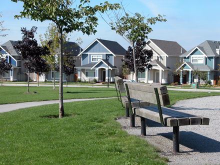 Odlinwood Park - north facing view of park and pathways