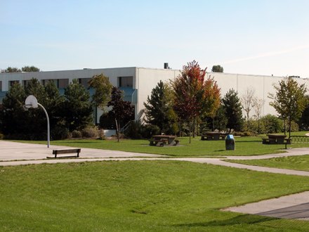 Odlinwood Park - southeast facing view of basketball courts and picnic area