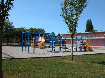 Kidd Park - playground structure on south side of Kidd School