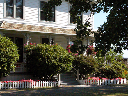 London Farm - north facing view of farm house