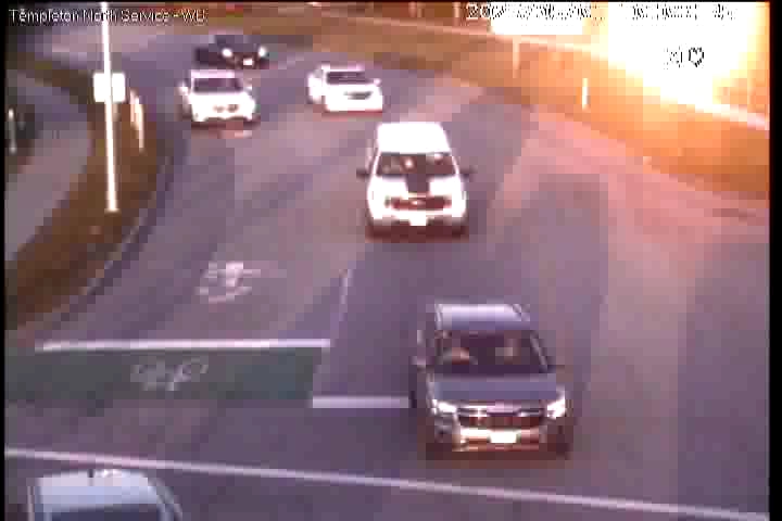 Live Camera Image: Templeton Street at North Service Road Westbound