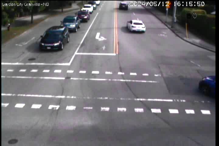 Live Camera Image: Garden City Road at Granville Avenue Northbound