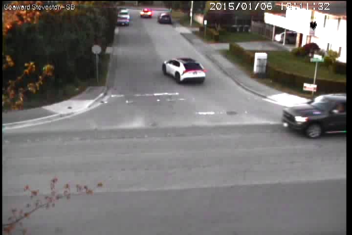 Live Camera Image: Seaward Gate at Steveston Highway Southbound