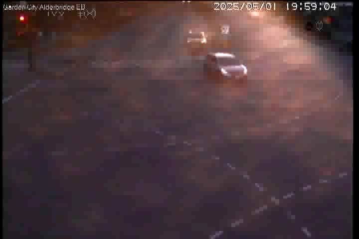 Live Camera Image: Garden City Road at Alderbridge Way Eastbound