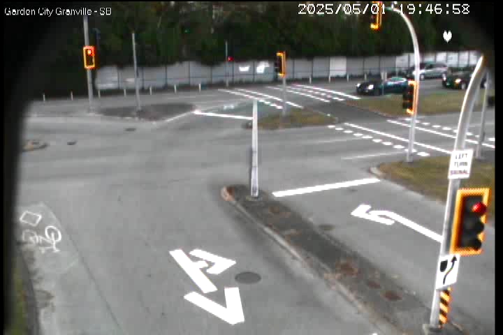 Live Camera Image: Garden City Road at Granville Avenue Southbound