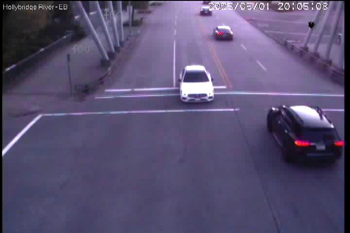 Live Camera Image: Hollybridge Way at River Road Eastbound