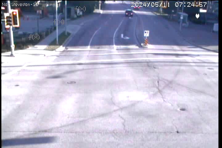 Live Camera Image: No. 5 Road at Steveston Highway Southbound