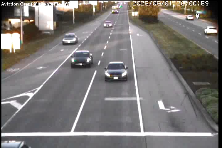 Live Camera Image: Aviation Avenue at Grant McConachie Way Westbound