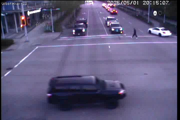 Live Camera Image: Gilbert Road at River Road Eastbound