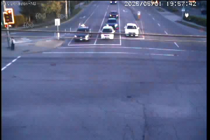 Live Camera Image: No. 5 Road at Steveston Highway Northbound