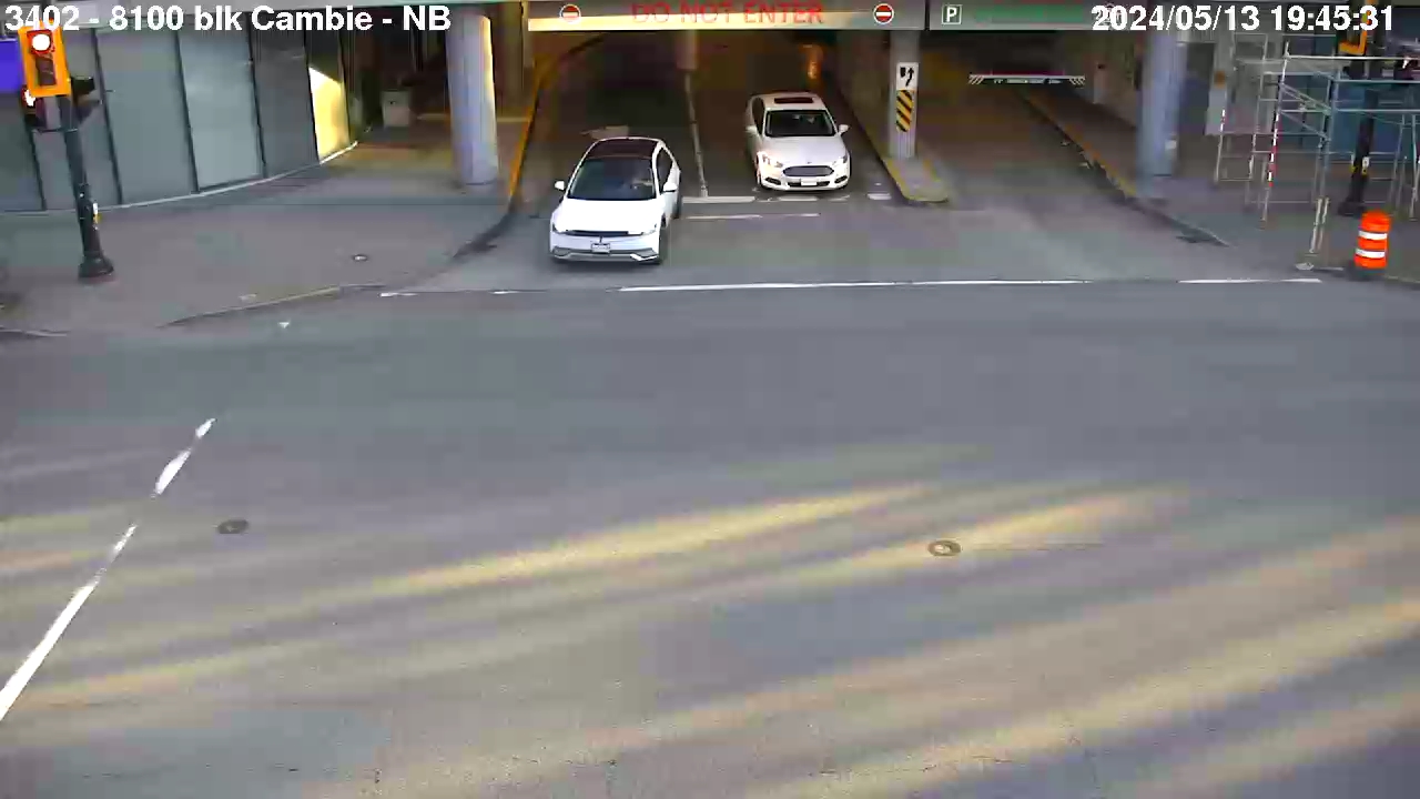Live Camera Image: 8100 Block at Cambie Road Northbound