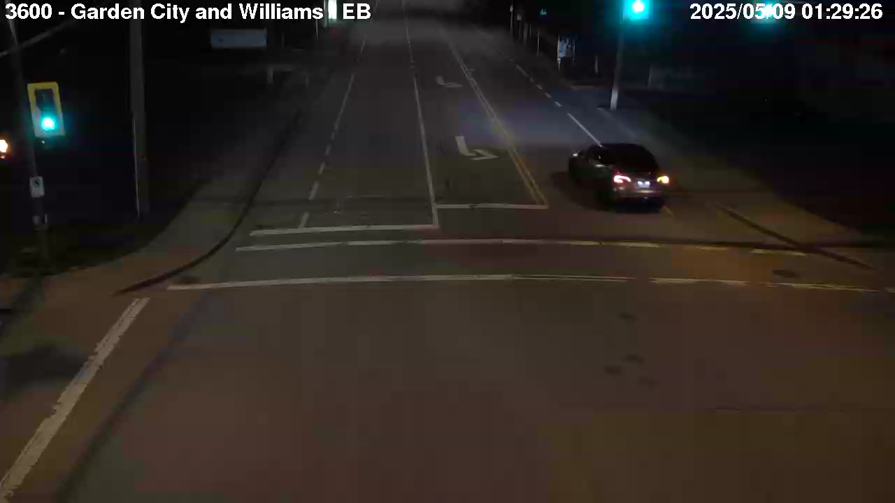 Live Camera Image: Garden City Road at Williams Road