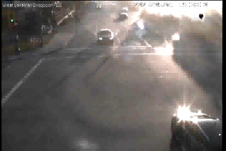 Live Camera Image: Great Canadian Way at Bridgeport Road Eastbound