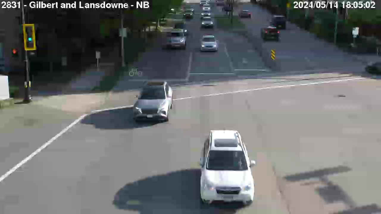 Live Camera Image: Gilbert Road at Lansdowne Road Northbound