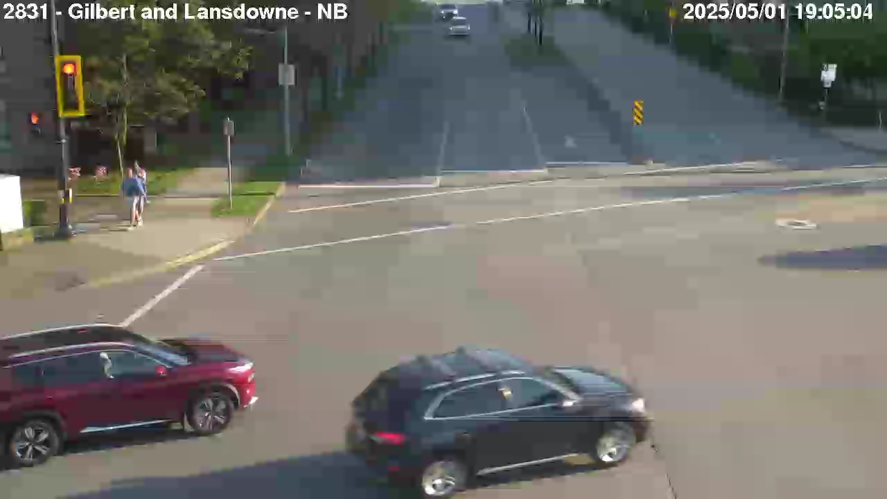 Live Camera Image: Gilbert Road at Lansdowne Road Northbound