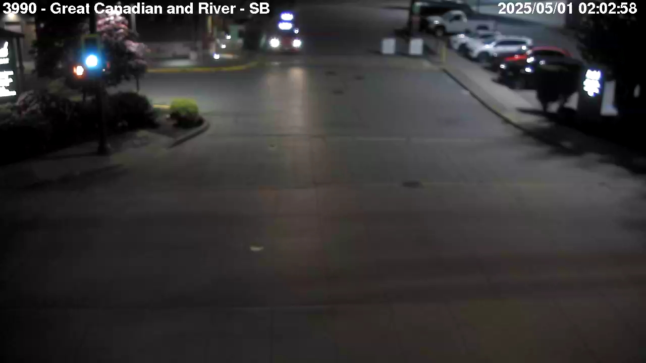 Live Camera Image: Great Canadian Way at River Road Southbound