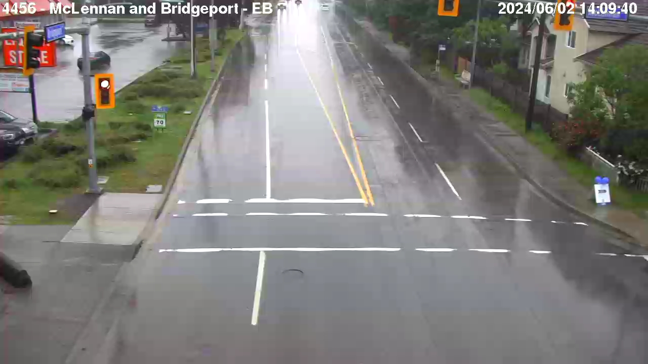 Live Camera Image: McLennan Avenue at Bridgeport Road Eastbound
