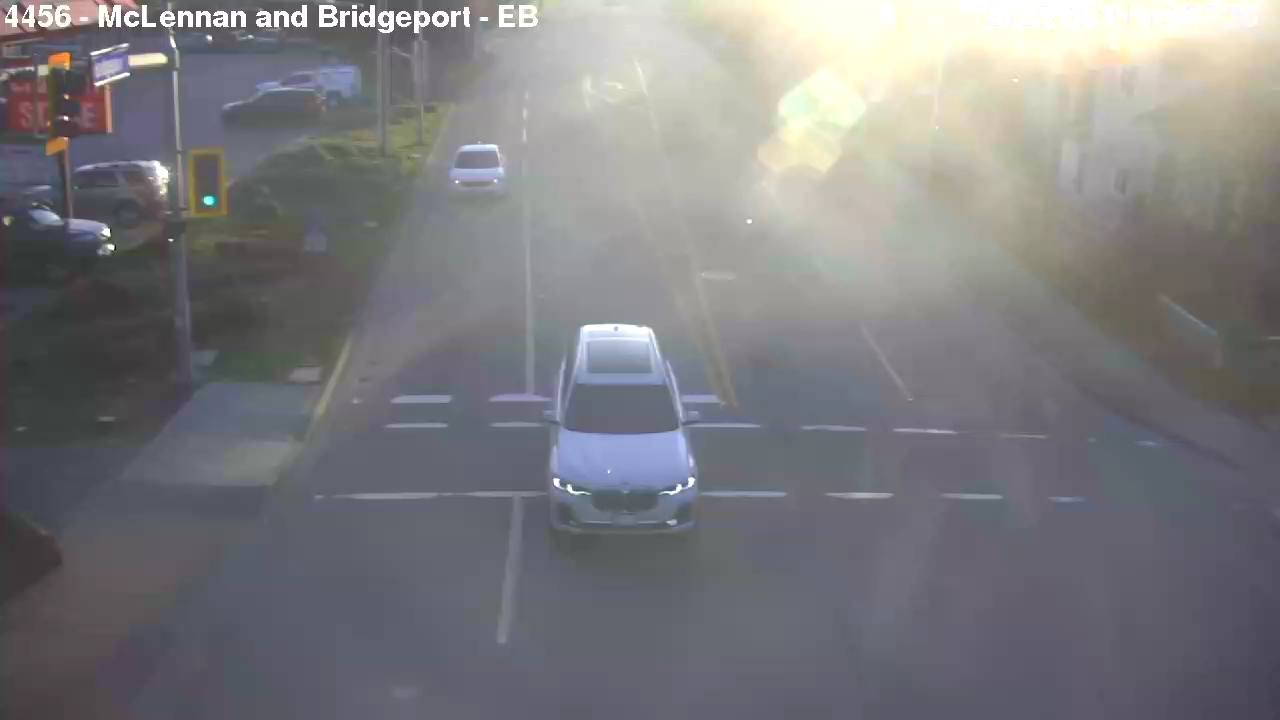 Live Camera Image: McLennan Avenue at Bridgeport Road Eastbound