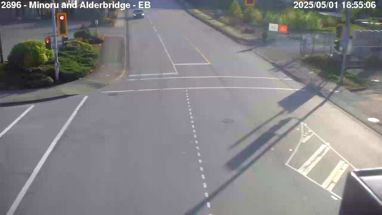 Live Camera Image: Minoru Boulevard at Alderbridge Way Eastbound