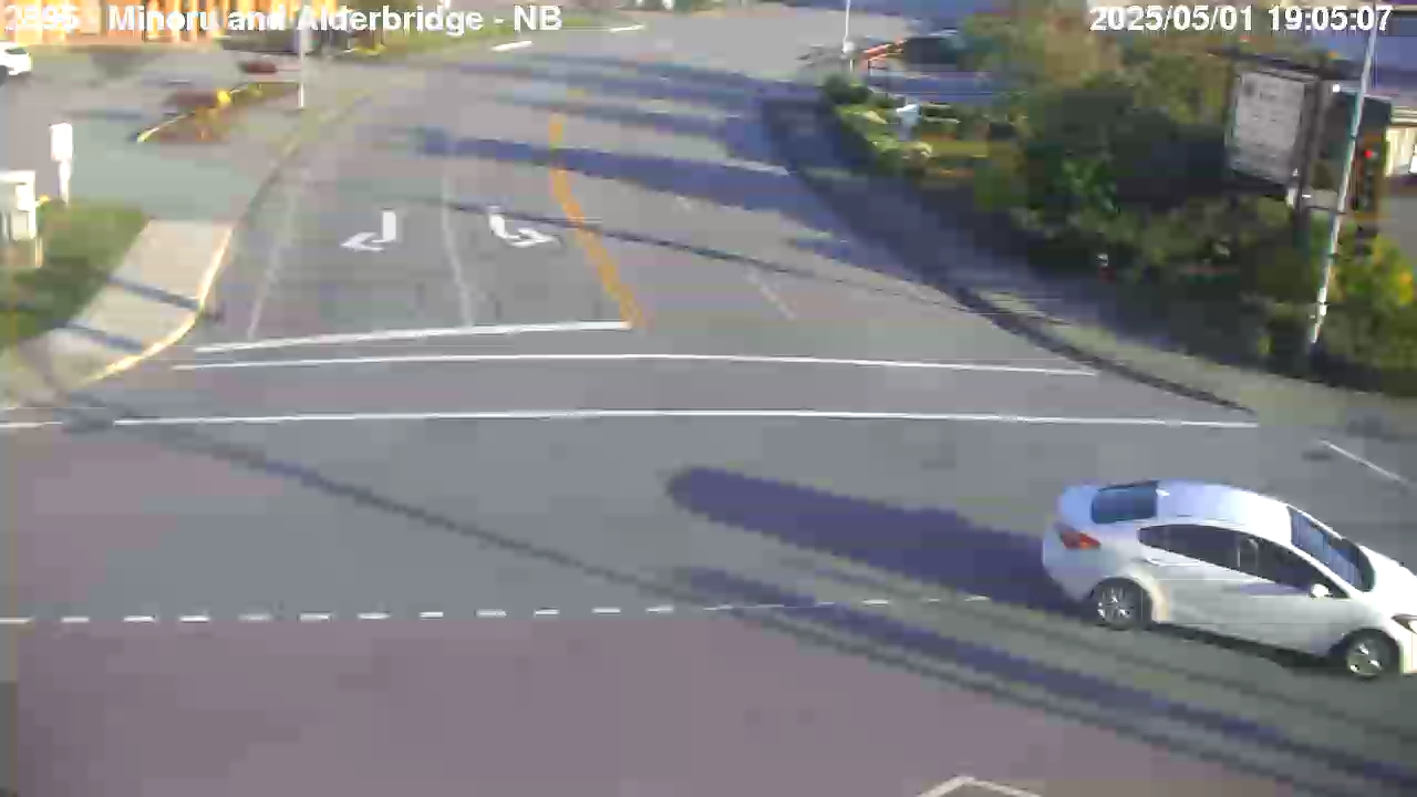 Live Camera Image: Minoru Boulevard at Alderbridge Way Northbound