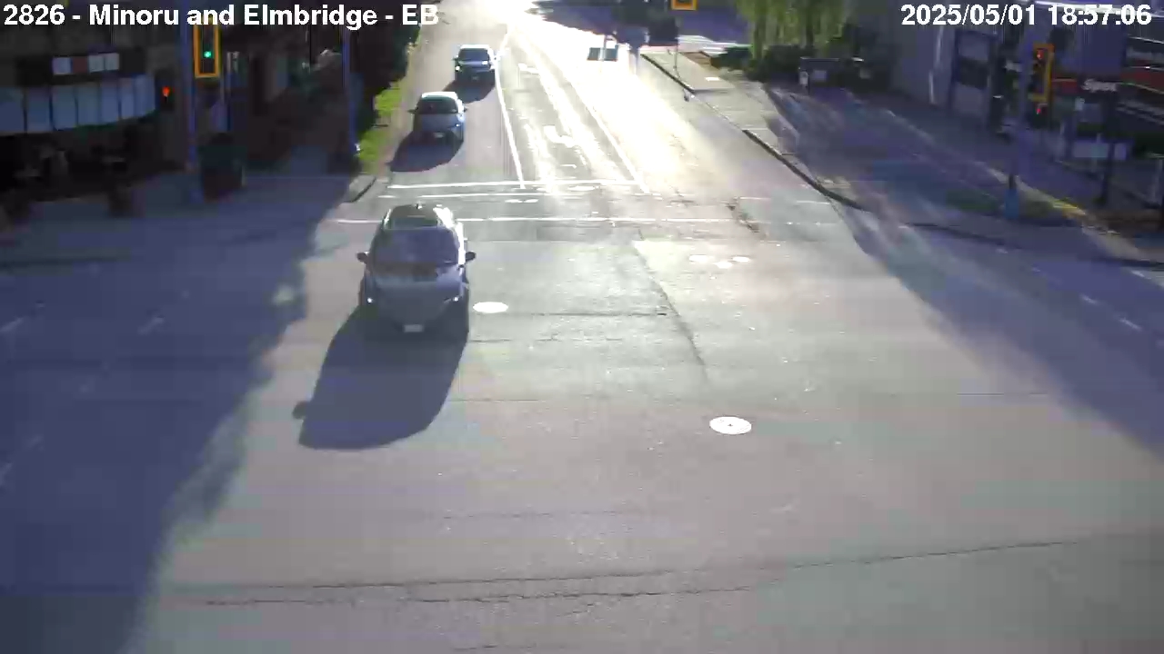 Live Camera Image: Minoru Boulevard at Elmbridge Way / Ackroyd Road Eastbound