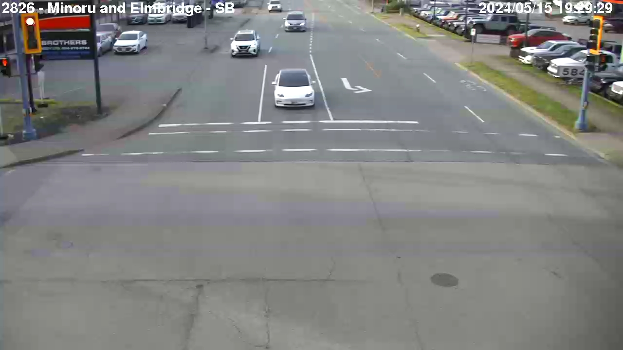 Live Camera Image: Minoru Boulevard at Elmbridge Way / Ackroyd Road Southbound