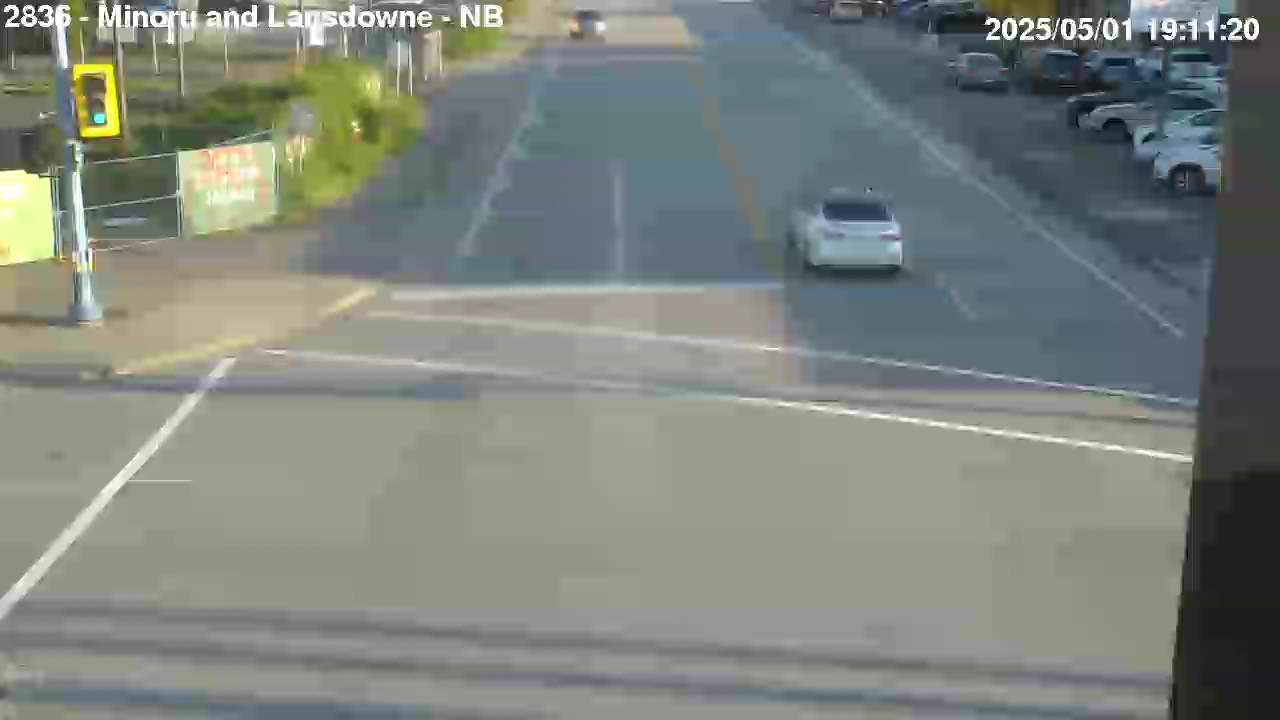 Live Camera Image: Minoru Boulevard at Lansdowne Road Northbound