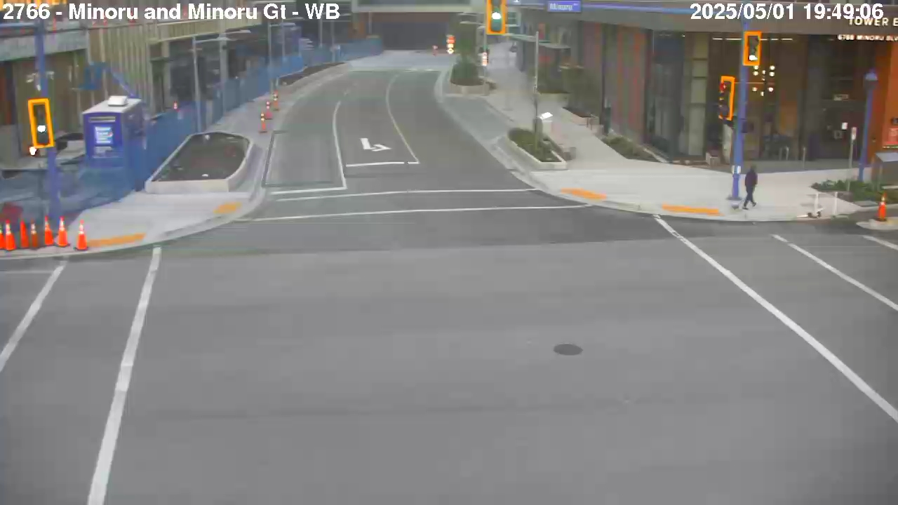 Live Camera Image: Minoru Boulevard at Minoru Gate Westbound