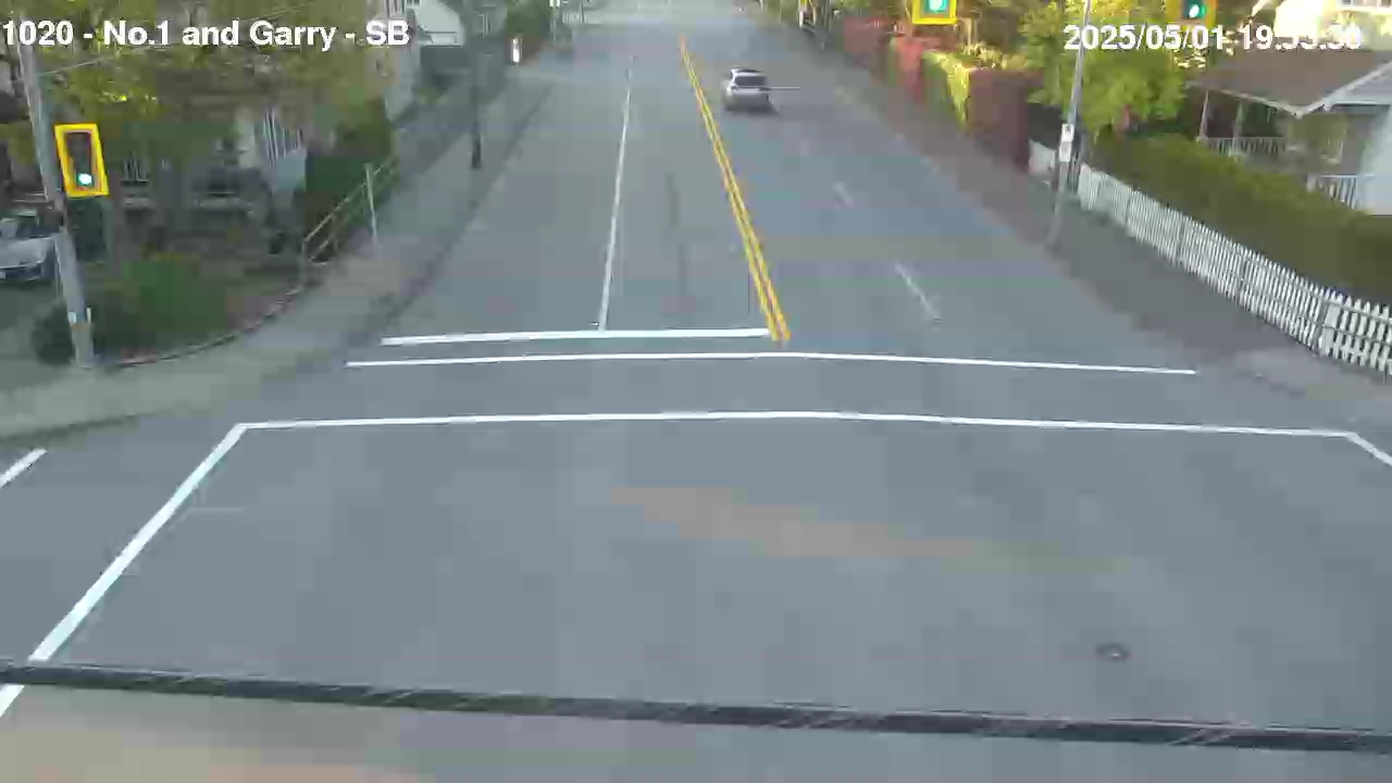 Live Camera Image: No. 1 Road at Garry Street Southbound