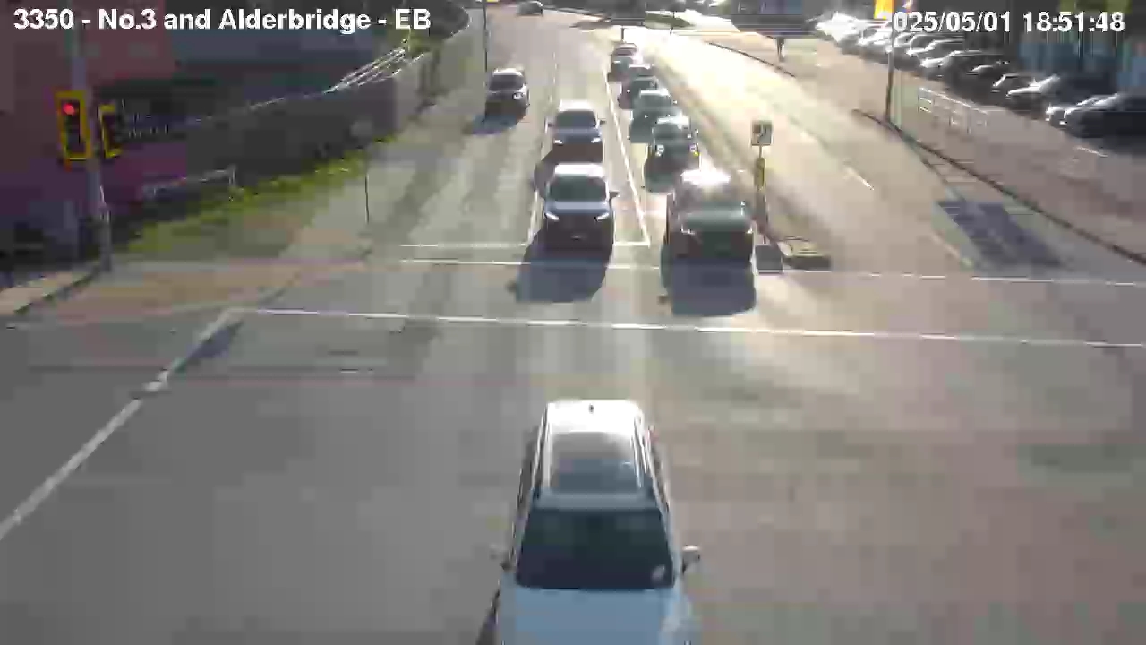 Live Camera Image: No. 3 Road at Alderbridge Way