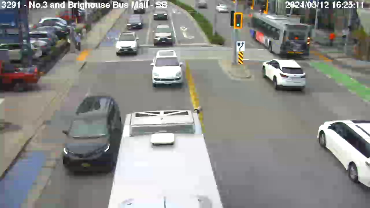 Live Camera Image: No. 3 Road at Bus Mall Southbound