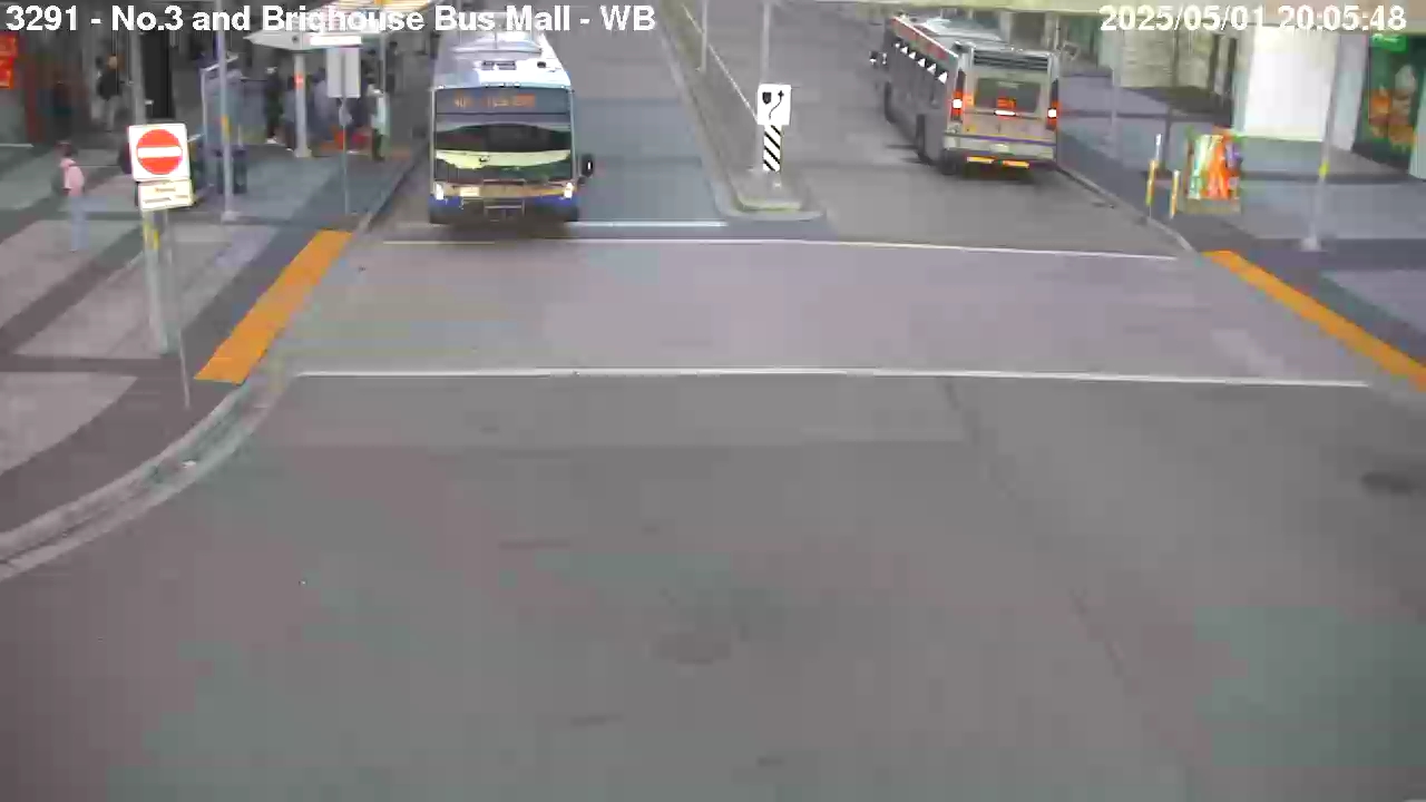 Live Camera Image: No. 3 Road at Bus Mall Westbound