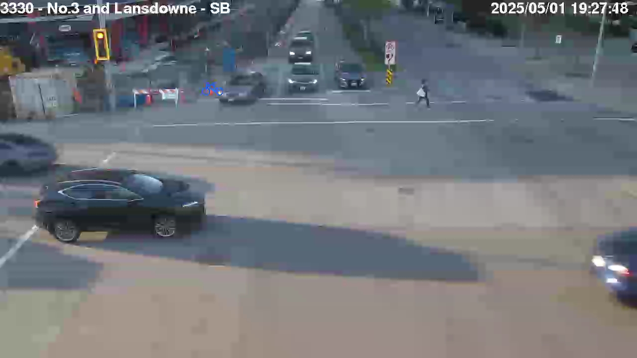 Live Camera Image: No. 3 Road at Lansdowne Road