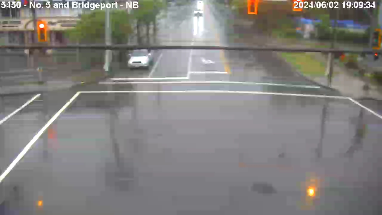 Live Camera Image: No. 5 Road at Bridgeport Road Northbound