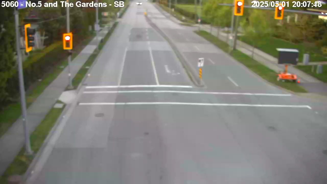 Live Camera Image: No. 5 Road at 10700 block Southbound