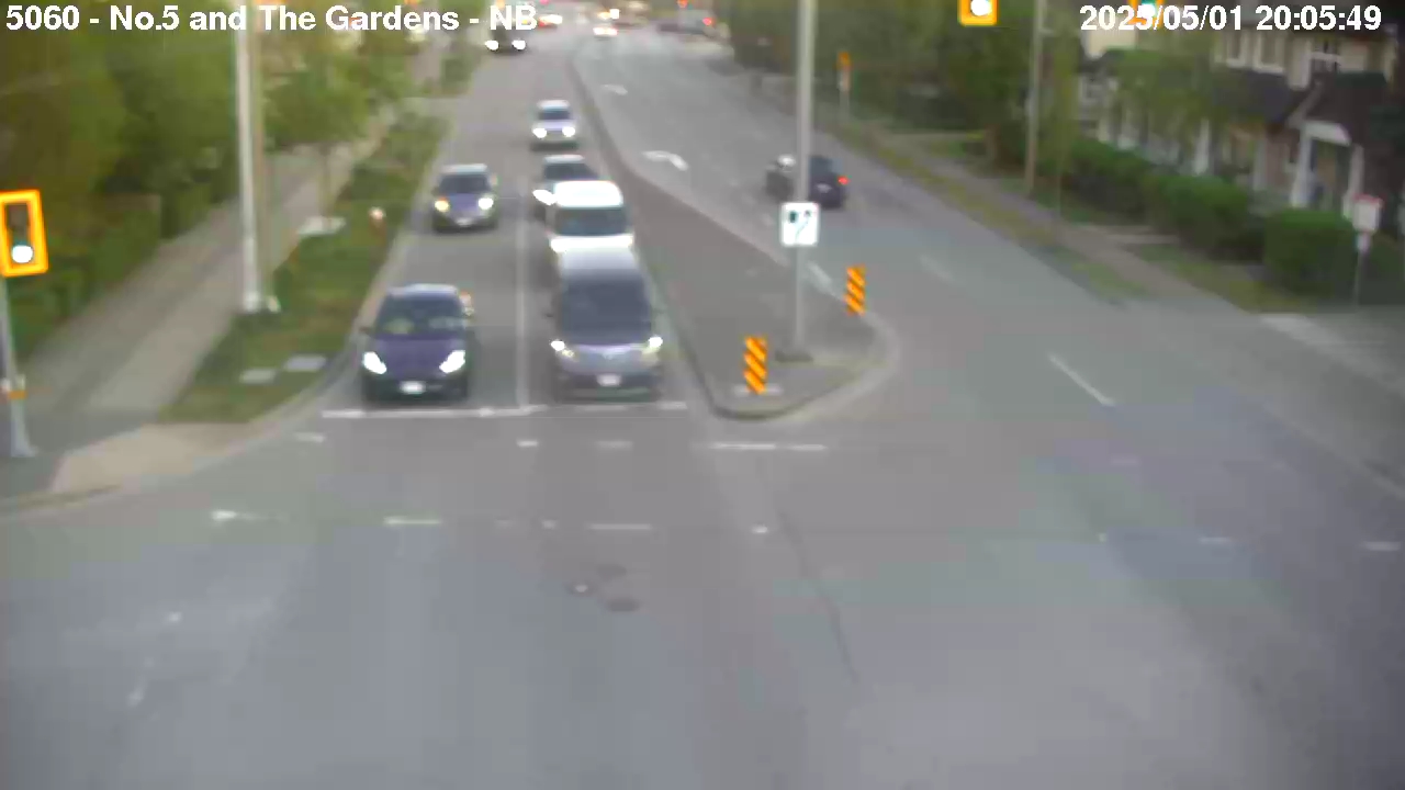 Live Camera Image: No. 5 Road at 10700 block Westbound
