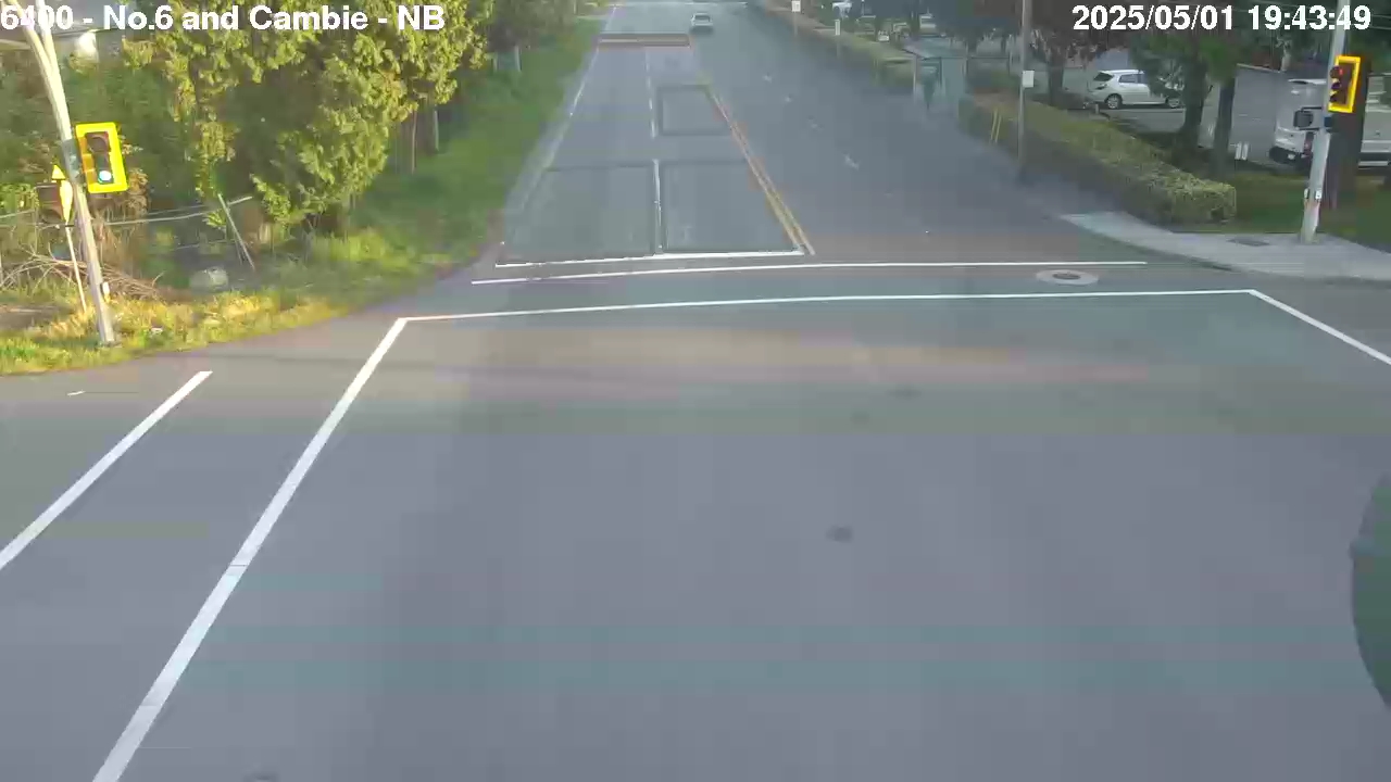 Live Camera Image: No. 6 Road at Cambie Road Northbound