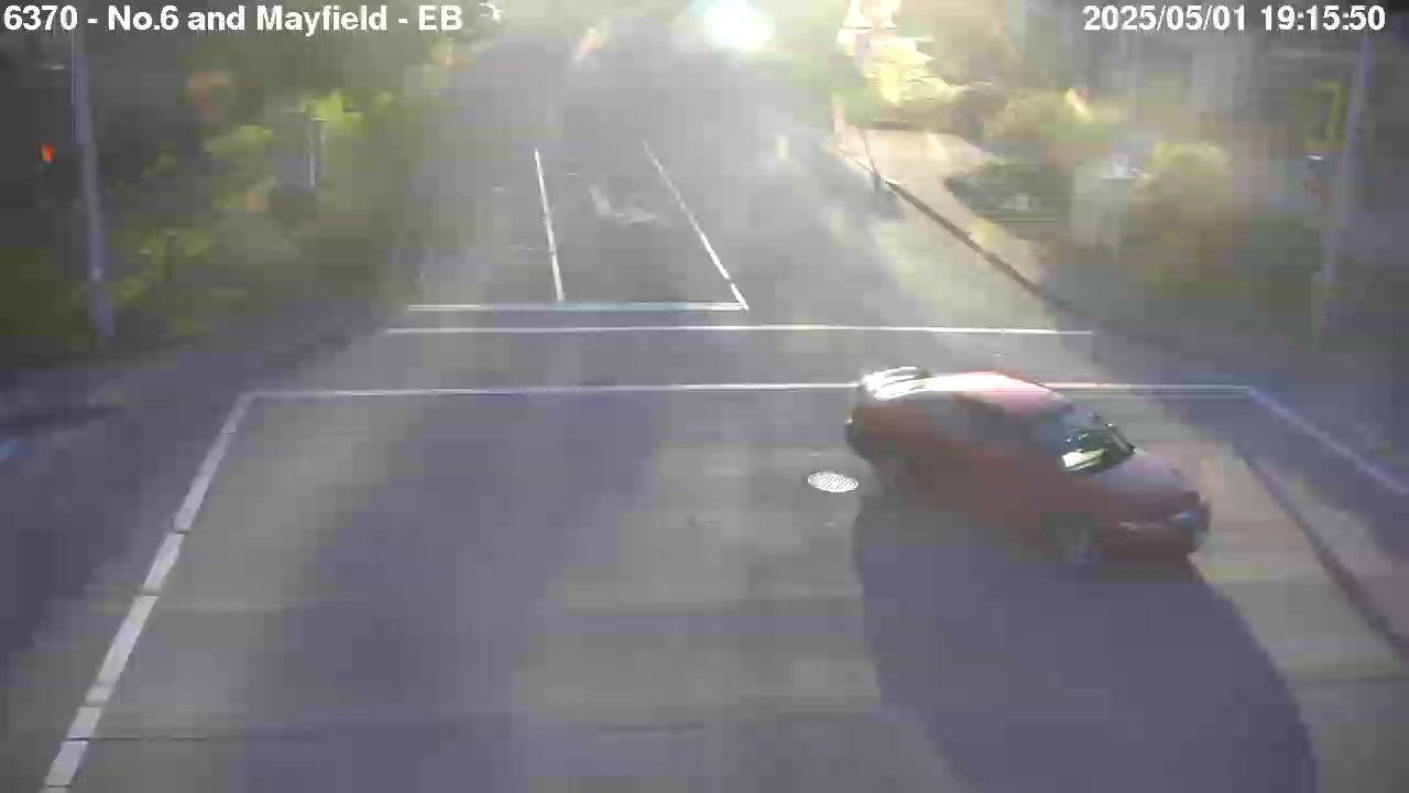 Live Camera Image: No. 6 Road at Mayfield Place Eastbound