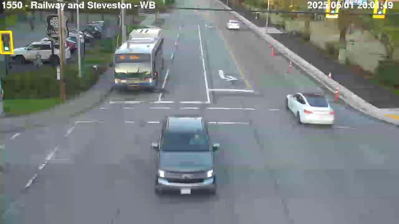 Live Camera Image: Railway Avenue at Steveston Highway Westbound