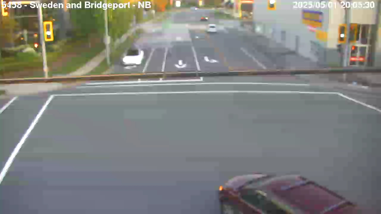 Live Camera Image: Sweden Way at Bridgeport Road Northbound